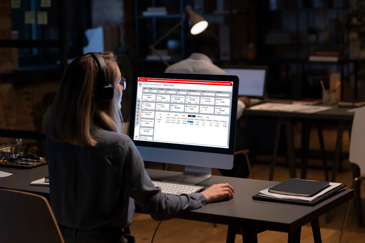 Dashboard de BI supermercado com indicadores de vendas, estoque e lucro em tempo real